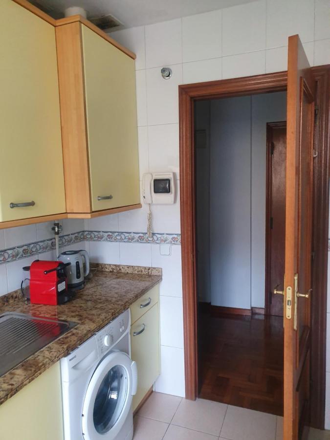 Casco Historico- Vivienda De 2 Habitaciones Con Parking Oviedo Dış mekan fotoğraf
